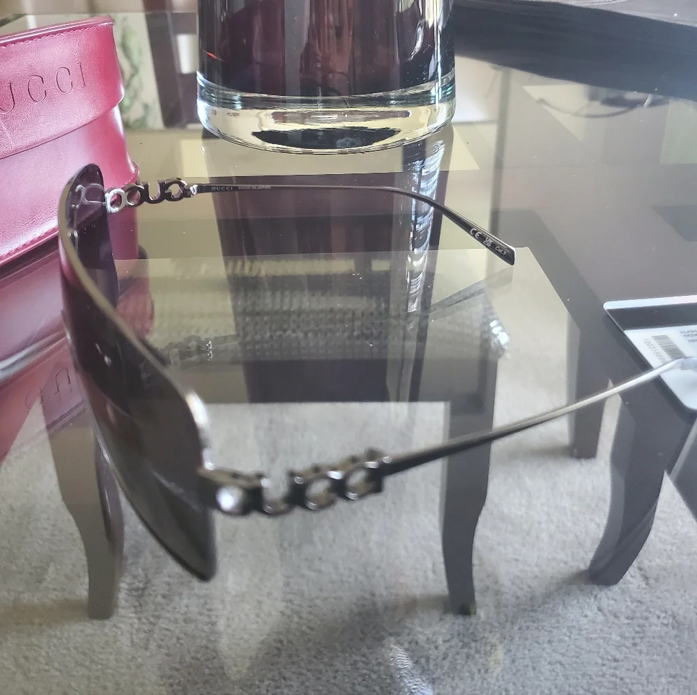 Gucci Men’s Black Shield Sunglasses with Burgundy Case